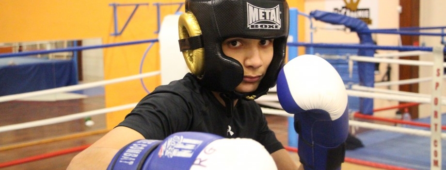 Mohamed, 15 ans, le championnat de France au bout des poings