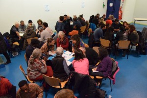 Cette rencontre "Pour comprendre" préfigure une université populaire à la Villeneuve encore en construction. (photo : BB)