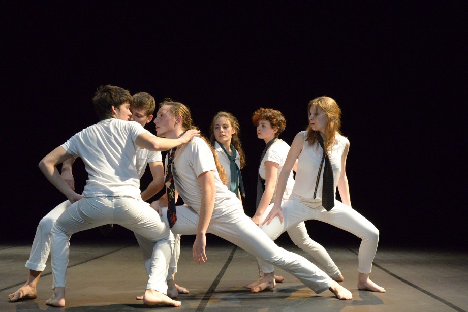 Jeunes danseurs de la Villeneuve