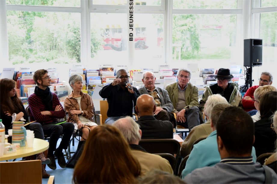 Quand La Villeneuve écrit