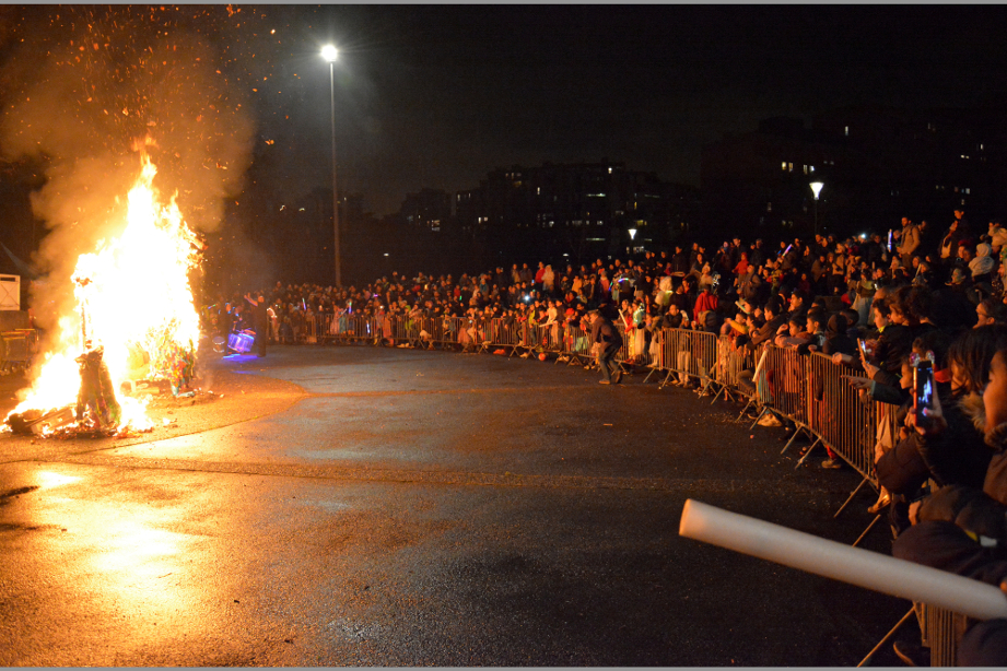 Au carnaval, brûlons nos peurs : les photos