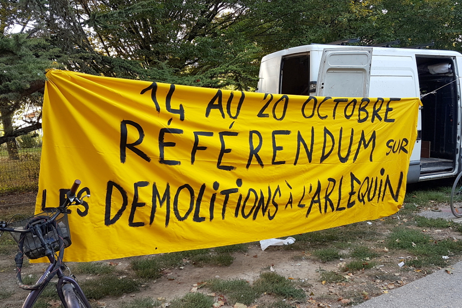 Un référendum sur les démolitions de logements sociaux