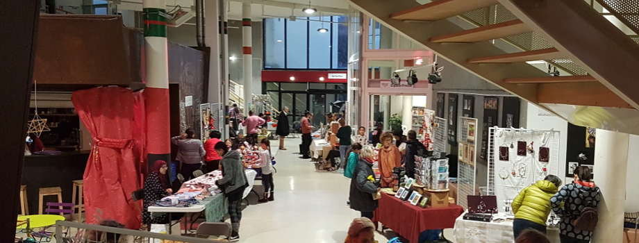 Des artisanes locales ont exposé pour Noël